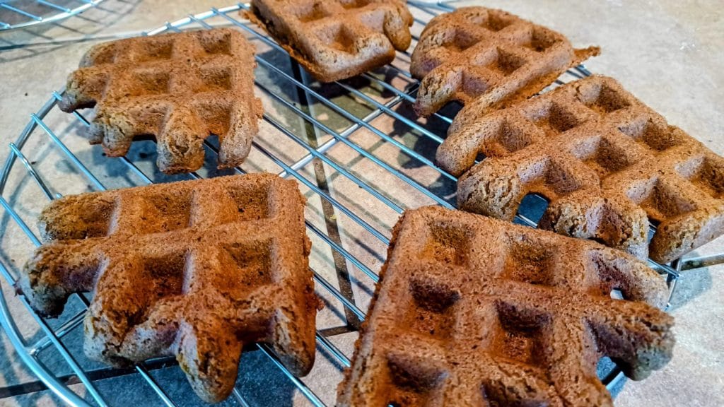 vegan gingerbread waffles on metal cooling rack